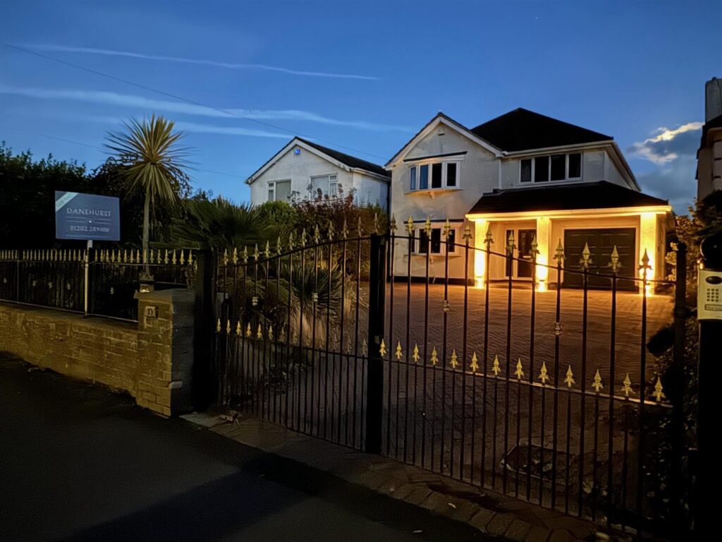 Carbery Avenue, Southbourne