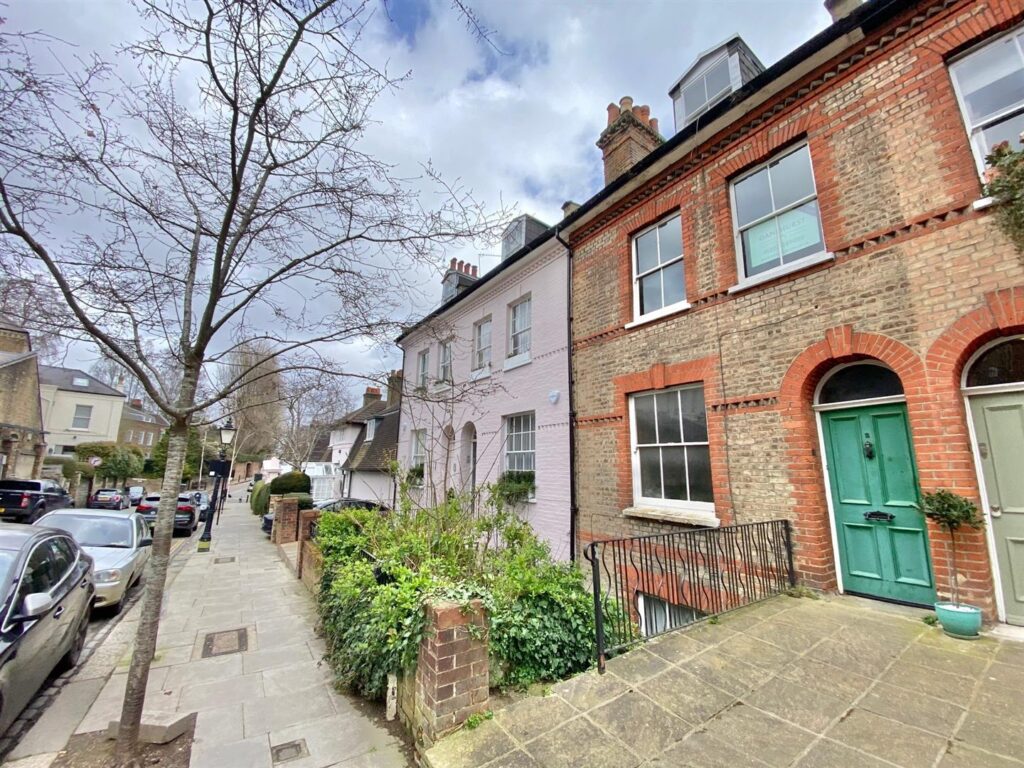 Well Road, Hampstead, London